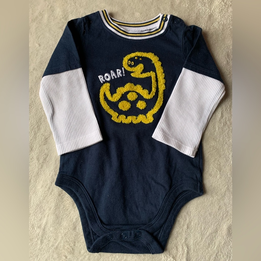 🌟FREE!! With any baby item purchase 🌟GARANIMAL 2 baby bodysuit size 12 months.